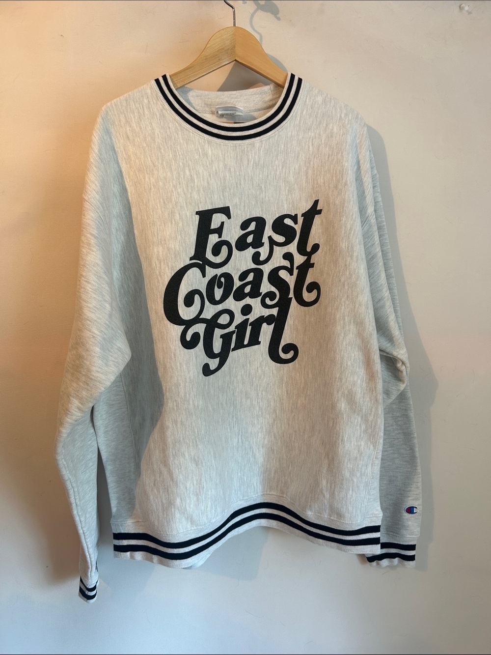 Champion East Coast Girl sweatshirt XL Barstool